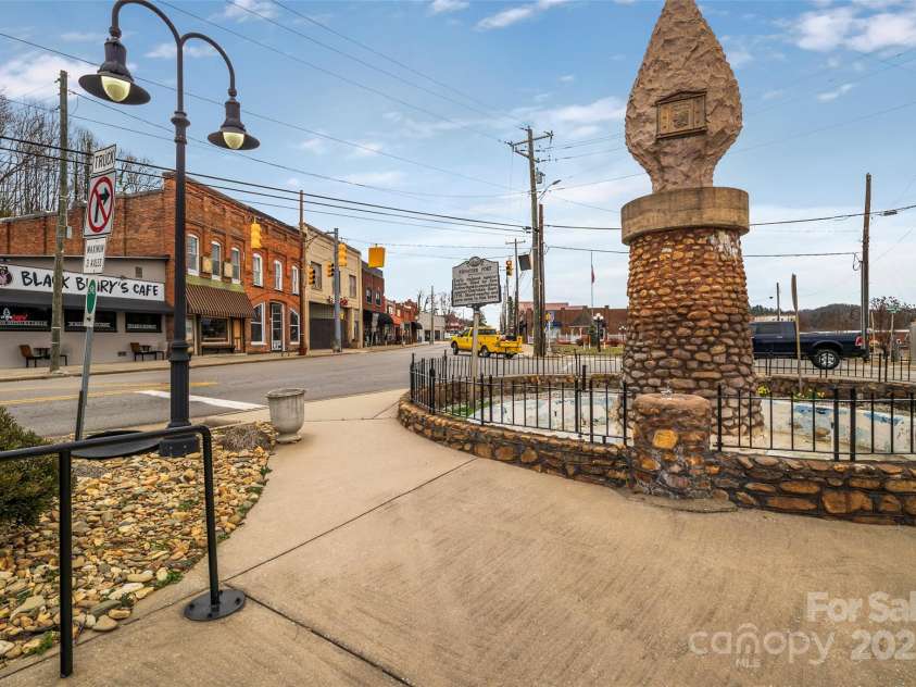 186 South Slope Lane, Old Fort, NC 28762.  MLS# CAR4217959, YatesRealty ID 5037. Downtown Old Fort