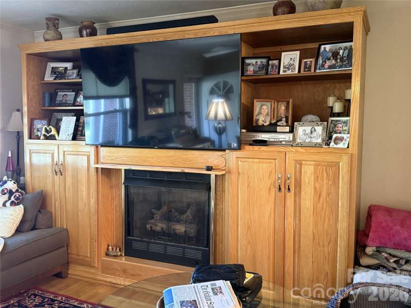 251 Rodney Orr ByPass, Robbinsville, NC 28771.  MLS# CAR4423007, YatesRealty ID 50370. 