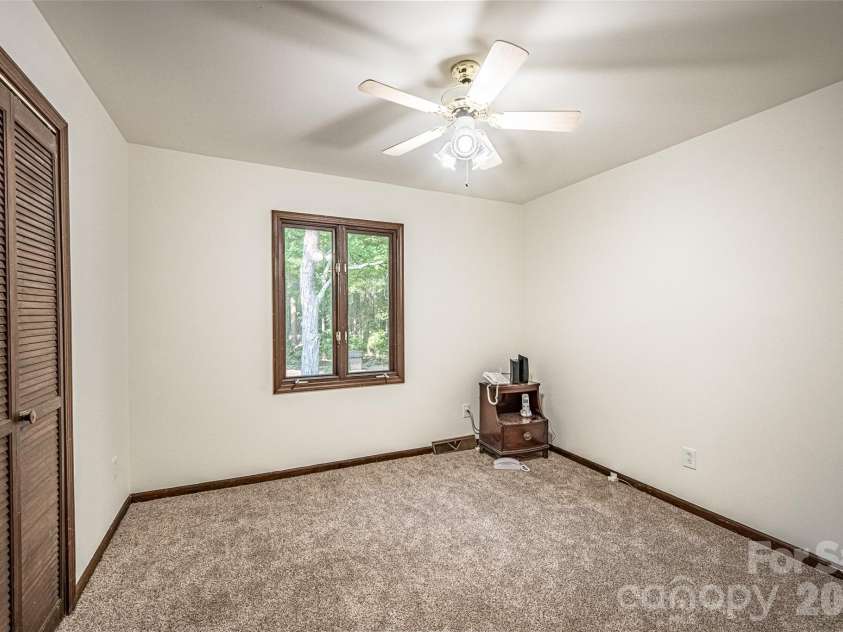 565 Oak Ridge Run, Salisbury, NC 28146.  MLS# CAR4423097, YatesRealty ID 50377. Bedroom