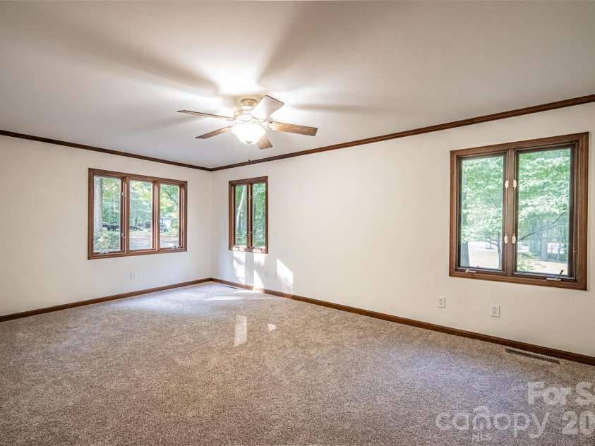 565 Oak Ridge Run, Salisbury, NC 28146.  MLS# CAR4423097, YatesRealty ID 50377. Primary bedroom suite