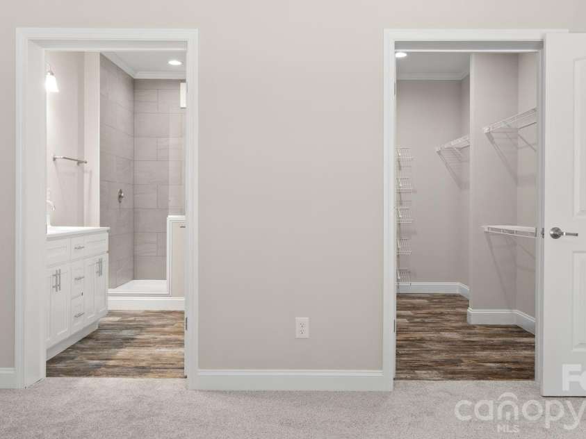2820 rock chimney Circle, Lancaster, SC 29720.  MLS# CAR4423731, YatesRealty ID 50379. 
