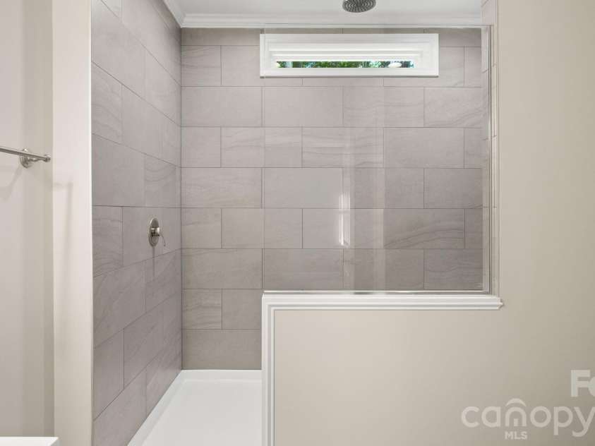 2820 rock chimney Circle, Lancaster, SC 29720.  MLS# CAR4423731, YatesRealty ID 50379. 
