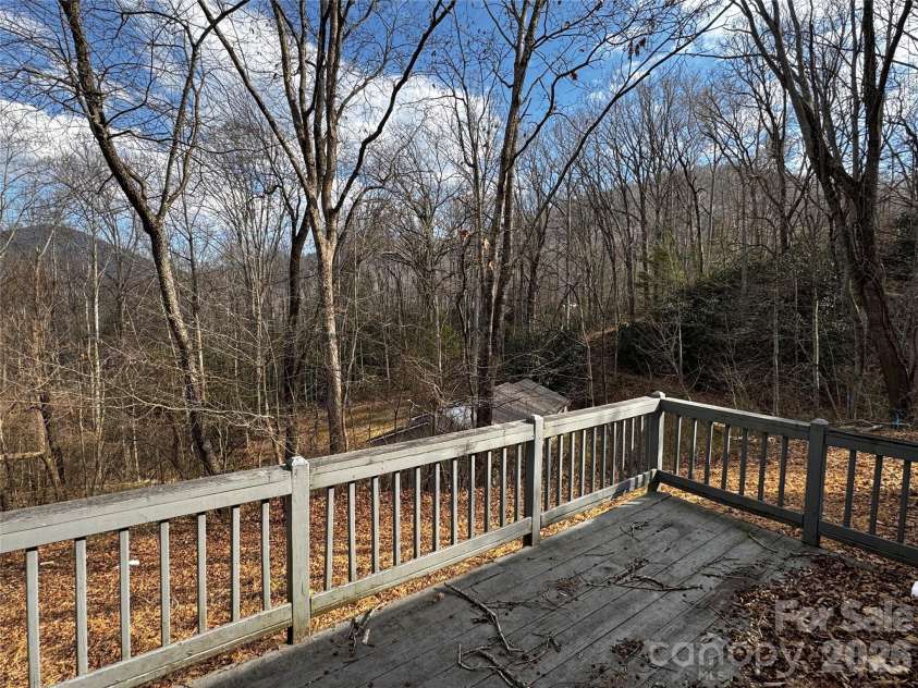806 & 810 Hutch Mountain Road, Fletcher, NC 28732.  MLS# CAR4354336, YatesRealty ID 5038. 