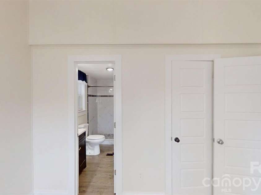 7 Fieldtop Lane, Arden, NC 28704.  MLS# CAR4423200, YatesRealty ID 50381. 