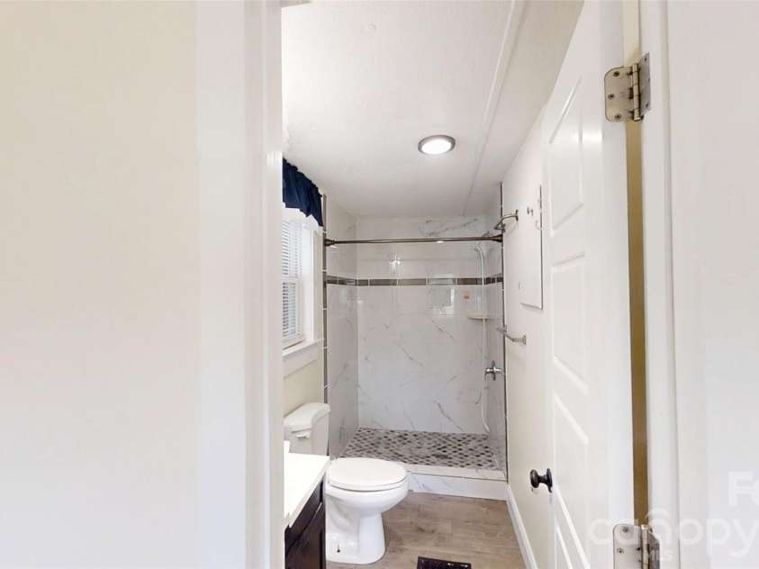 7 Fieldtop Lane, Arden, NC 28704.  MLS# CAR4423200, YatesRealty ID 50381. 