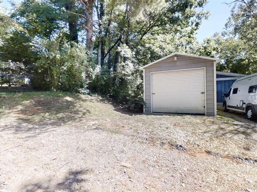 7 Fieldtop Lane, Arden, NC 28704.  MLS# CAR4423200, YatesRealty ID 50381. 