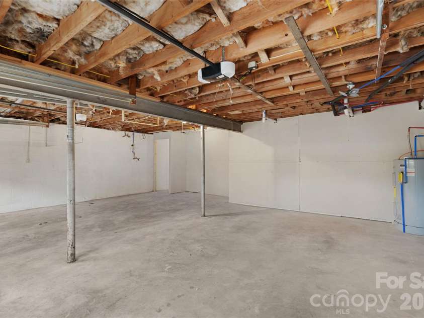 7 Browndale Road, Asheville, NC 28805.  MLS# CAR4421393, YatesRealty ID 50382. 