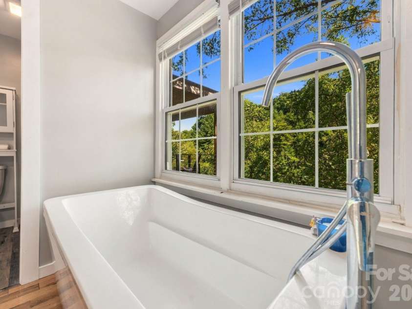 2119 Pisgah Drive, Canton, NC 28716.  MLS# CAR4421385, YatesRealty ID 50383. 
