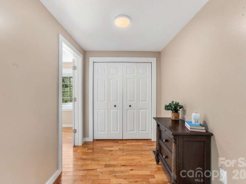 2119 Pisgah Drive, Canton, NC 28716.  MLS# CAR4421385, YatesRealty ID 50383. 