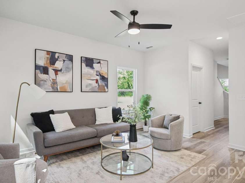 6819 Mint Street, Charlotte, NC 28214.  MLS# CAR4422512, YatesRealty ID 50384. 