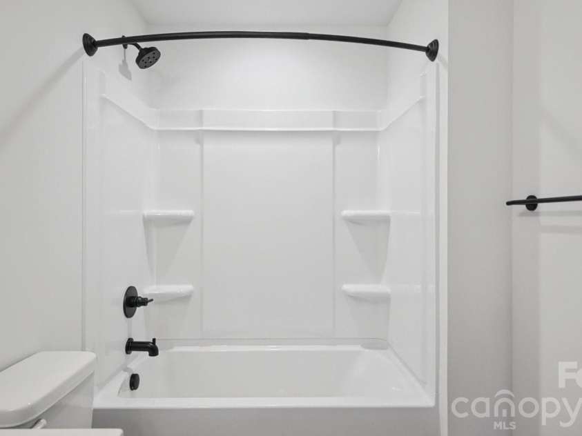 6819 Mint Street, Charlotte, NC 28214.  MLS# CAR4422512, YatesRealty ID 50384. 