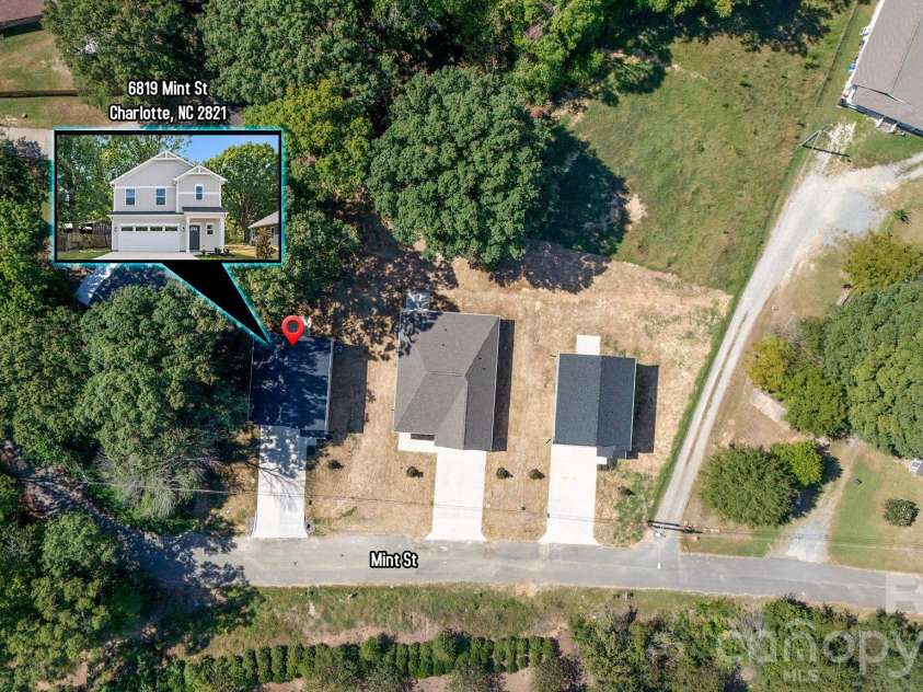 6819 Mint Street, Charlotte, NC 28214.  MLS# CAR4431102, YatesRealty ID 50384. 