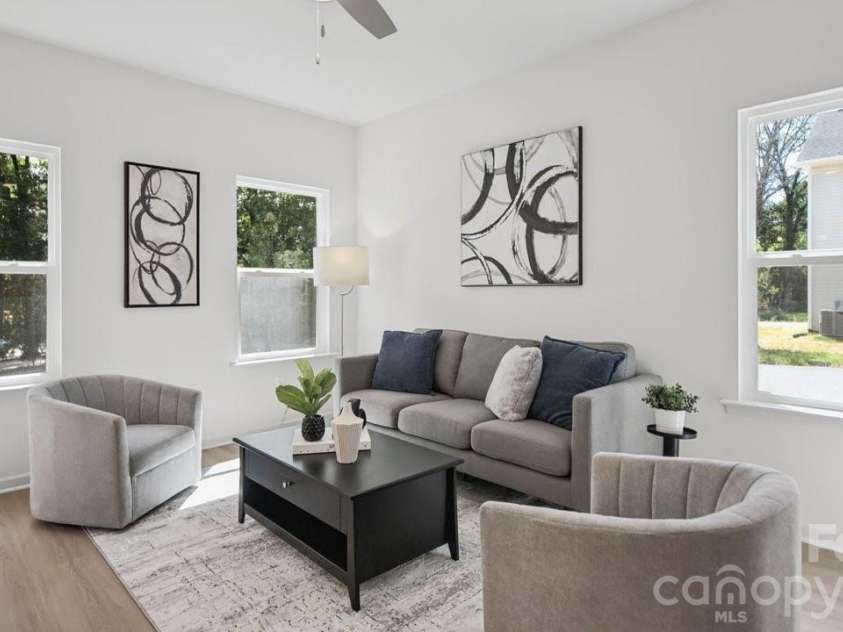 727 Key Street, Charlotte, NC 28208.  MLS# CAR4422502, YatesRealty ID 50385. 