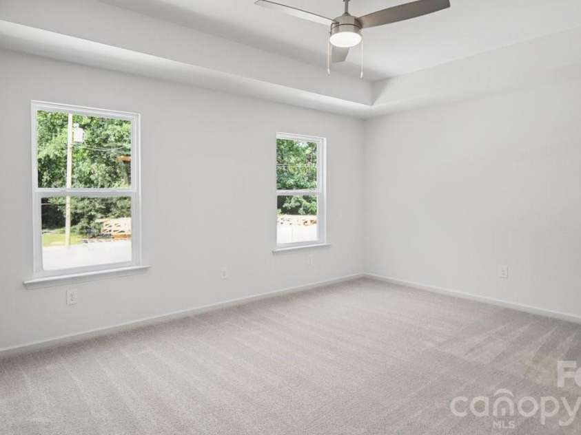 727 Key Street, Charlotte, NC 28208.  MLS# CAR4422502, YatesRealty ID 50385. 