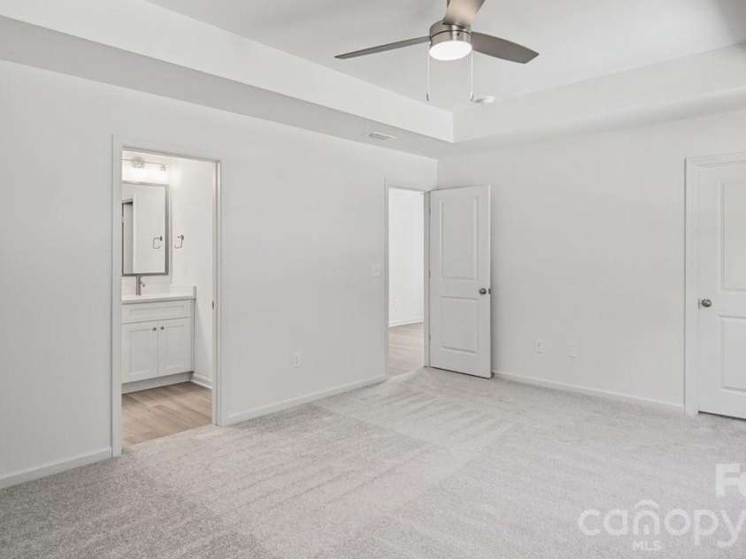 727 Key Street, Charlotte, NC 28208.  MLS# CAR4422502, YatesRealty ID 50385. 