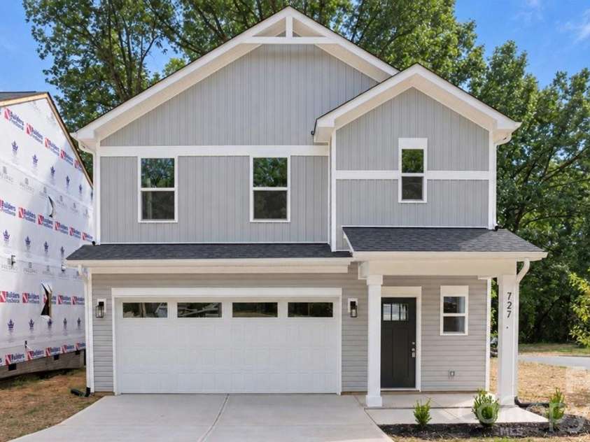 727 Key Street, Charlotte, NC 28208.  MLS# CAR4422502, YatesRealty ID 50385. 