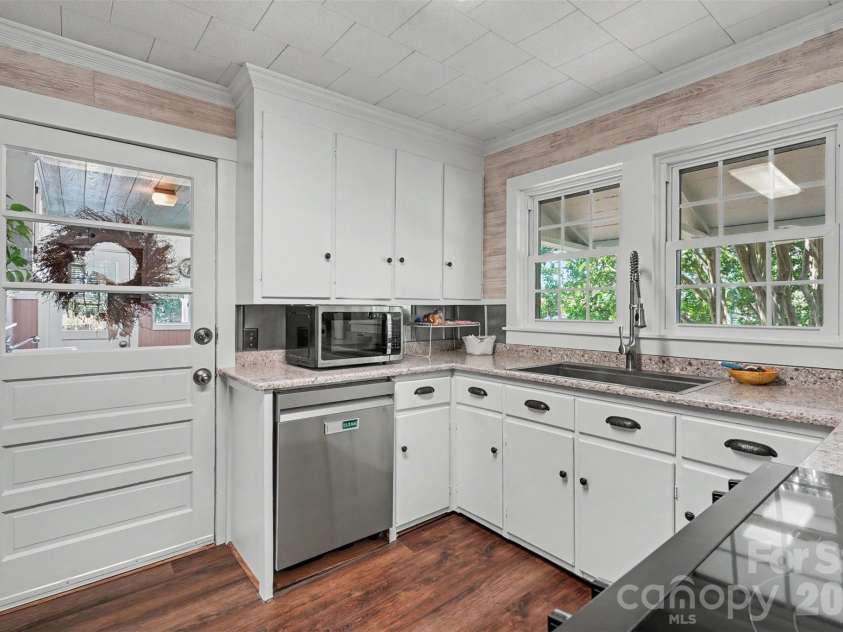 6002 White Store Road, Wingate, NC 28174.  MLS# CAR4420843, YatesRealty ID 50387. 