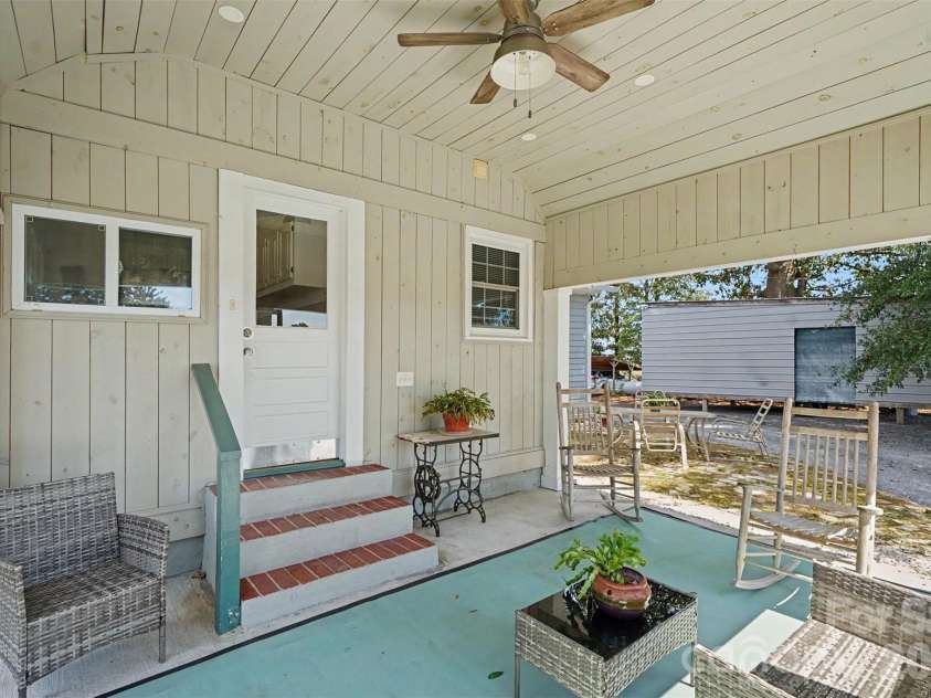 6002 White Store Road, Wingate, NC 28174.  MLS# CAR4420843, YatesRealty ID 50387. 