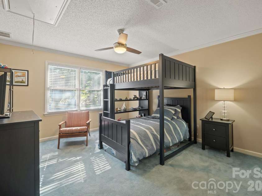 591 19th Avenue Lane, Hickory, NC 28601.  MLS# CAR4423857, YatesRealty ID 50389. 