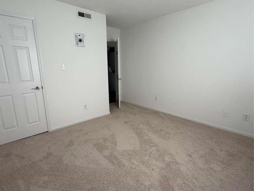 119 Carriage House Drive, Kannapolis, NC 28081.  MLS# CAR4356362, YatesRealty ID 5039. 