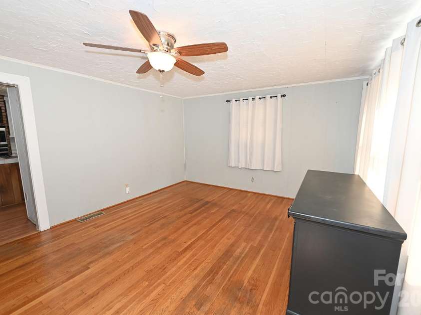 5190 Hidden Acres Lane, Granite Falls, NC 28630.  MLS# CAR4422509, YatesRealty ID 50391. 