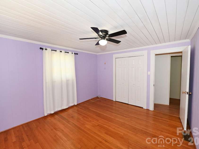 5190 Hidden Acres Lane, Granite Falls, NC 28630.  MLS# CAR4422509, YatesRealty ID 50391. 