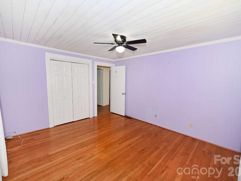 5190 Hidden Acres Lane, Granite Falls, NC 28630.  MLS# CAR4422509, YatesRealty ID 50391. 