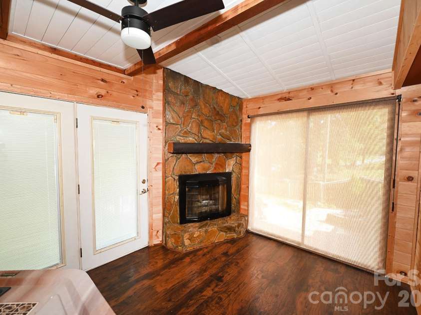 5190 Hidden Acres Lane, Granite Falls, NC 28630.  MLS# CAR4422509, YatesRealty ID 50391. 