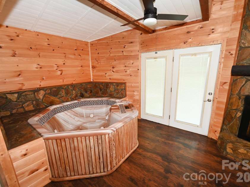 5190 Hidden Acres Lane, Granite Falls, NC 28630.  MLS# CAR4422509, YatesRealty ID 50391. 