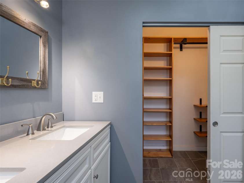 306 Mccoy Cove Road, Black Mountain, NC 28711.  MLS# CAR4423838, YatesRealty ID 50395. 