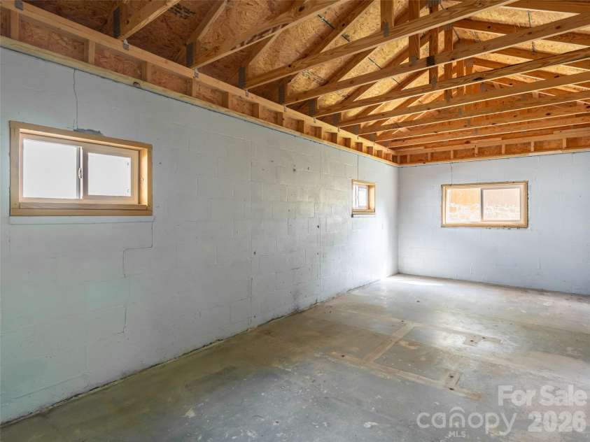 306 Mccoy Cove Road, Black Mountain, NC 28711.  MLS# CAR4423838, YatesRealty ID 50395. 