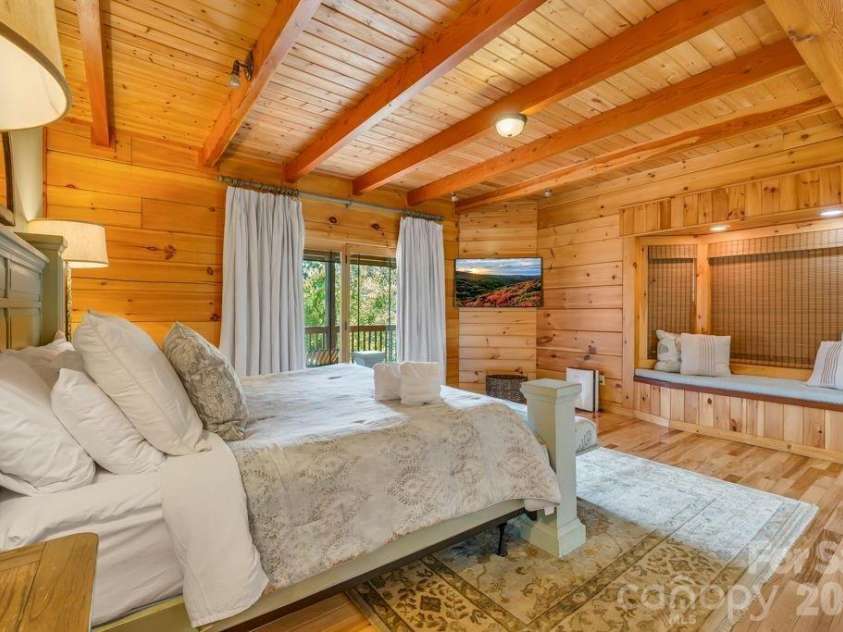 501 John Ward Road, Sugar Grove, NC 28679.  MLS# CAR4423924, YatesRealty ID 50396. 