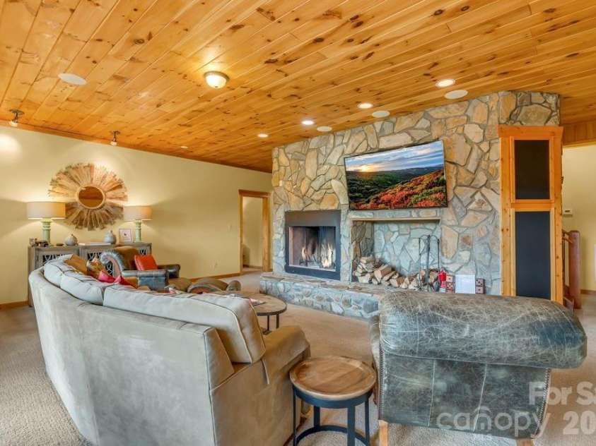 501 John Ward Road, Sugar Grove, NC 28679.  MLS# CAR4423924, YatesRealty ID 50396. 