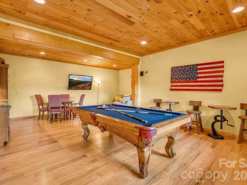 501 John Ward Road, Sugar Grove, NC 28679.  MLS# CAR4423924, YatesRealty ID 50396. 