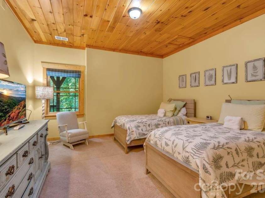 501 John Ward Road, Sugar Grove, NC 28679.  MLS# CAR4423924, YatesRealty ID 50396. 