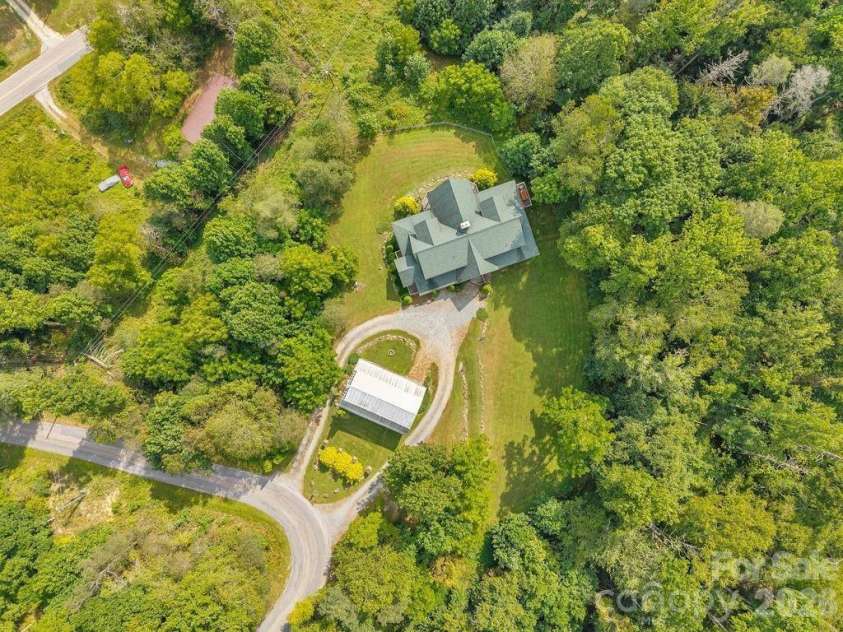501 John Ward Road, Sugar Grove, NC 28679.  MLS# CAR4423924, YatesRealty ID 50396. 