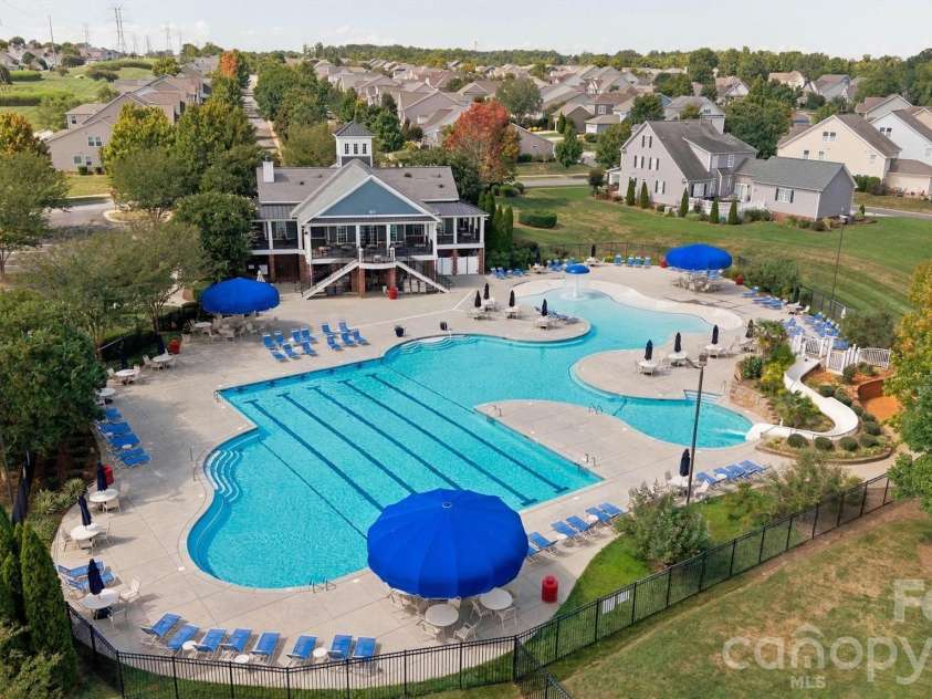 3220 Lock Erne Avenue, Kannapolis, NC 28081.  MLS# CAR4423128, YatesRealty ID 50398. 