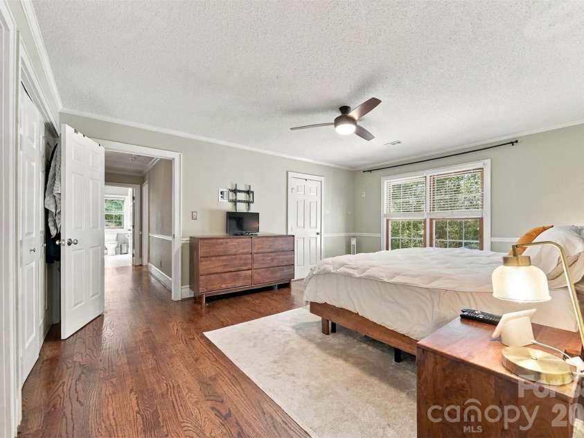1602 Fairway Drive, Newton, NC 28658.  MLS# CAR4423764, YatesRealty ID 50399. 