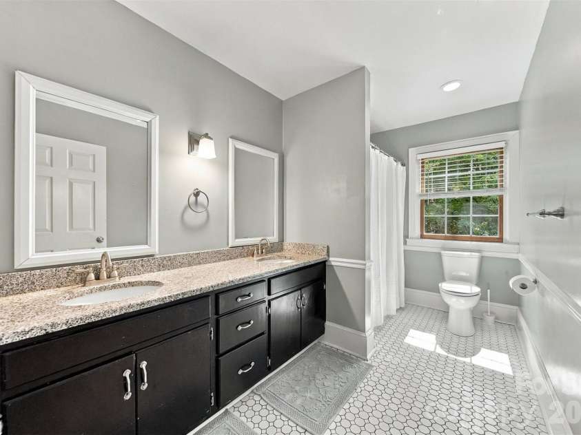 1602 Fairway Drive, Newton, NC 28658.  MLS# CAR4423764, YatesRealty ID 50399. 