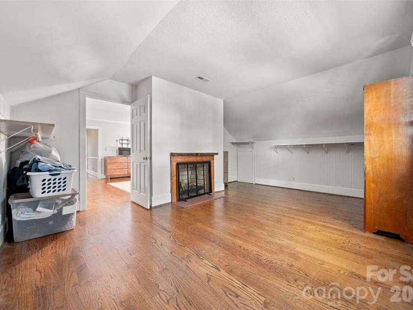 1602 Fairway Drive, Newton, NC 28658.  MLS# CAR4423764, YatesRealty ID 50399. 