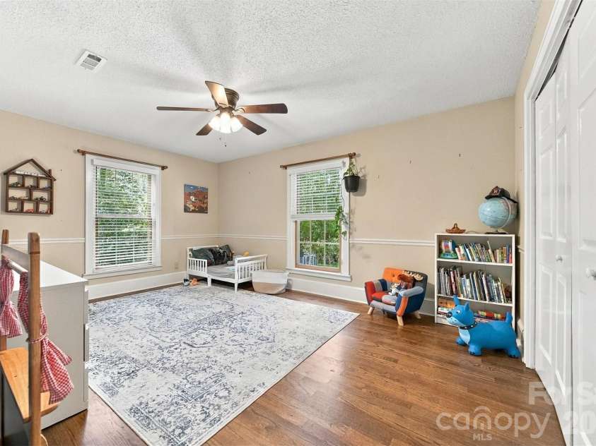 1602 Fairway Drive, Newton, NC 28658.  MLS# CAR4423764, YatesRealty ID 50399. 