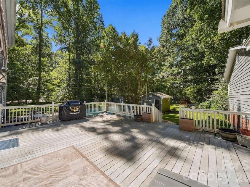 1602 Fairway Drive, Newton, NC 28658.  MLS# CAR4423764, YatesRealty ID 50399. 