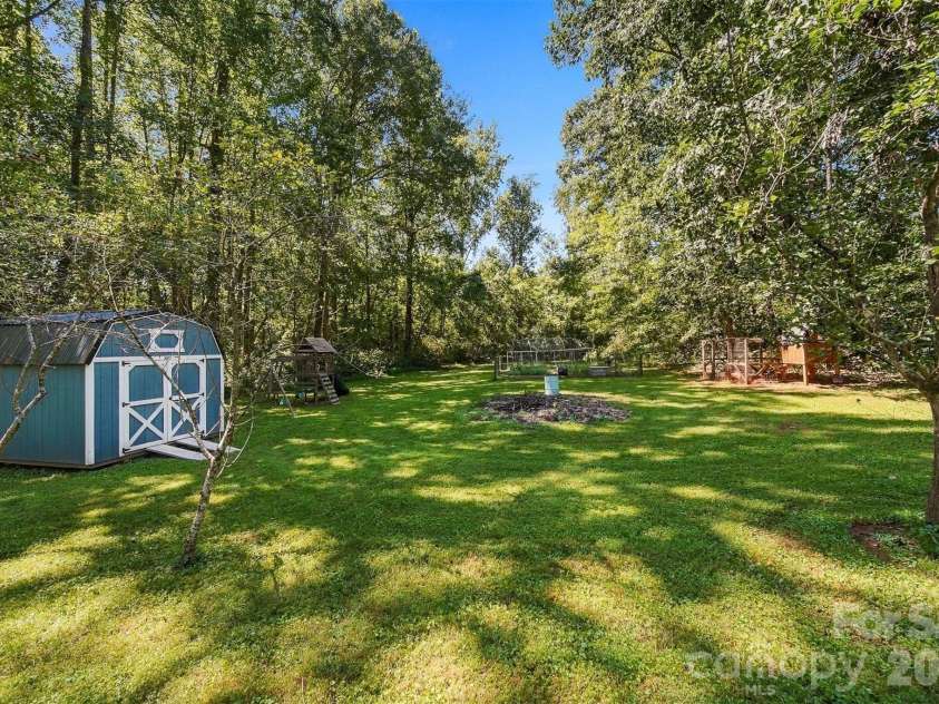 1602 Fairway Drive, Newton, NC 28658.  MLS# CAR4423764, YatesRealty ID 50399. 