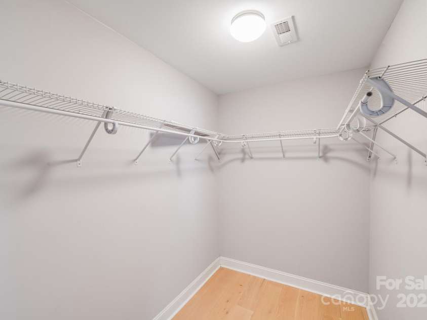 114 Lee Avenue, Bessemer City, NC 28016.  MLS# CAR4296203, YatesRealty ID 504. 