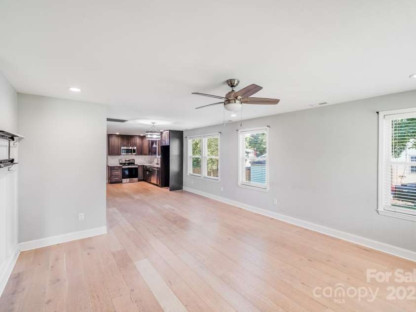 114 Lee Avenue, Bessemer City, NC 28016.  MLS# CAR4296203, YatesRealty ID 504. 