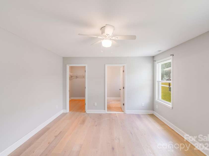 114 Lee Avenue, Bessemer City, NC 28016.  MLS# CAR4296203, YatesRealty ID 504. 