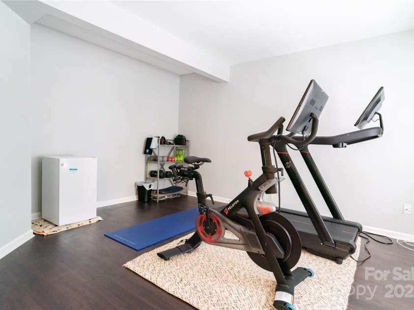 9511 Lina Ardrey Lane, Charlotte, NC 28277.  MLS# CAR4269974, YatesRealty ID 504. 3rd Bedroom/Flex/Office on 1st level. *(No closet)