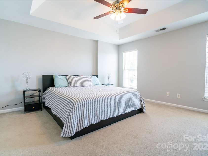 9511 Lina Ardrey Lane, Charlotte, NC 28277.  MLS# CAR4269974, YatesRealty ID 504. Primary Bedroom with tray ceiling, 3rd floor