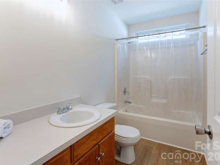 1209 Moss Acres Court, Kannapolis, NC 28081.  MLS# CAR4423583, YatesRealty ID 50400. Hall Full Bath