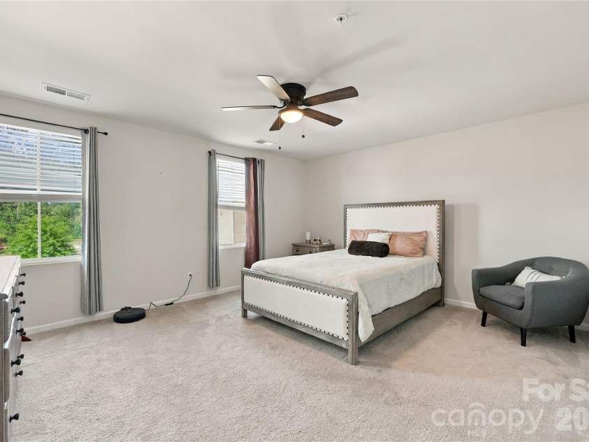 2438 Thorn Spring Lane, Concord, NC 28025.  MLS# CAR4422802, YatesRealty ID 50401. 